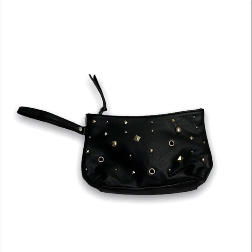VICTORIA SECRET CLUTCH